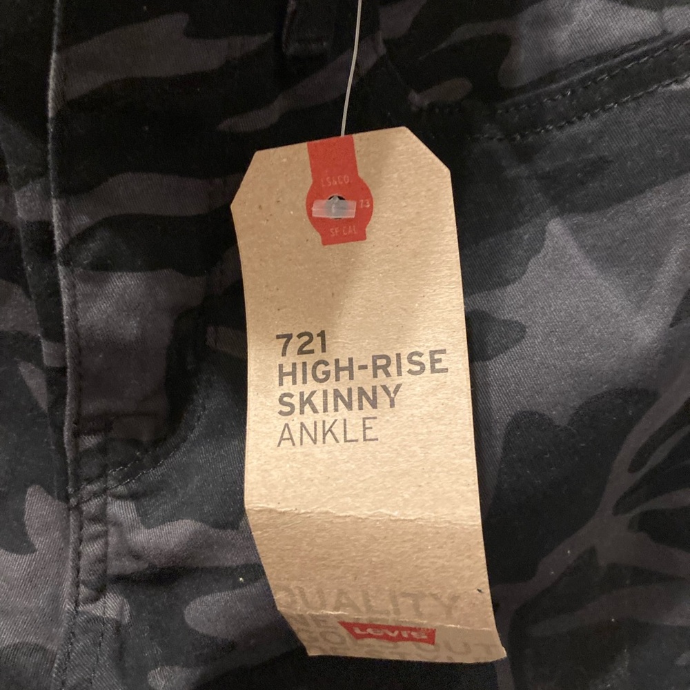 Levis jeans